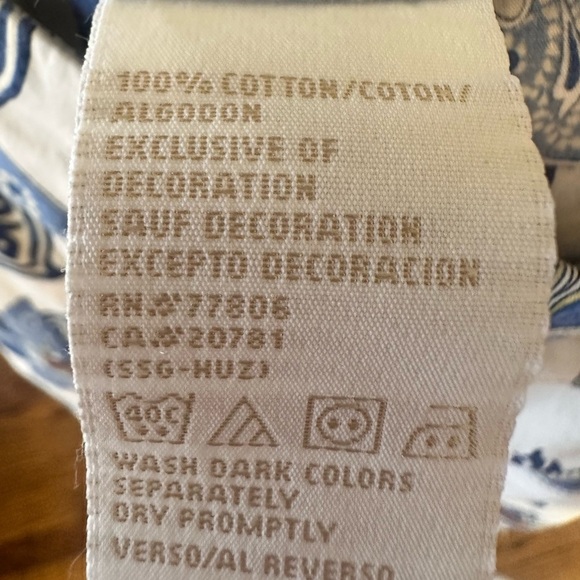 Tommy Hilfiger Skirt - Picture 3 of 4